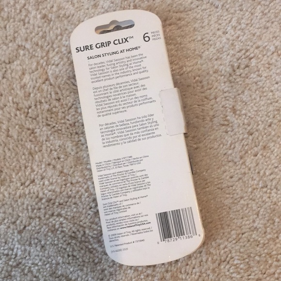 Bundle of hair accessories - Picture 5 of 10